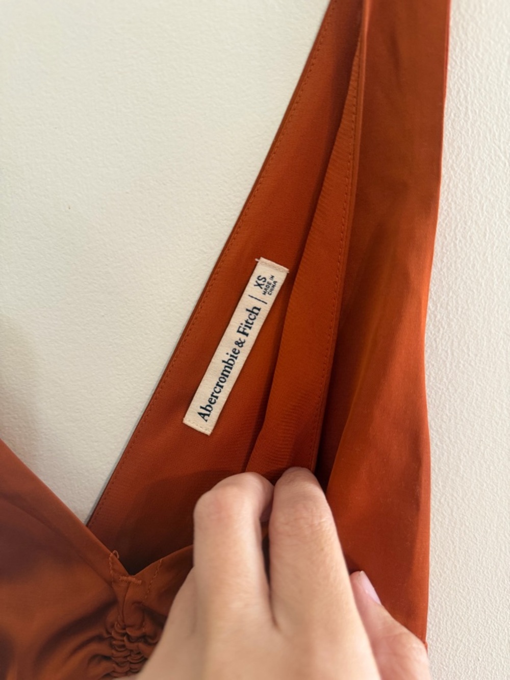 Abercrombie & Fitch Rust Satin Cutout MaxiDress Sz XS Boho Beachy Night Out Slit - Picture 3 of 7